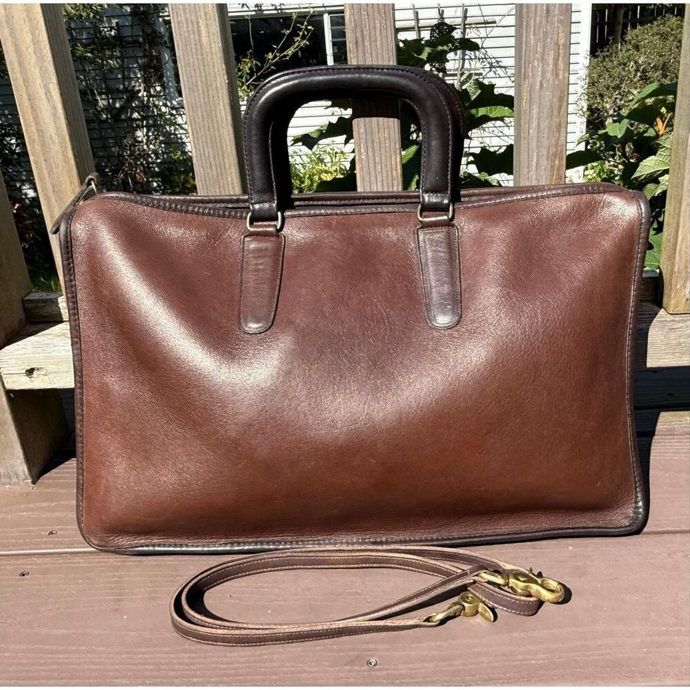 Vintage Coach Handle Portfolio - Picture 9 of 9